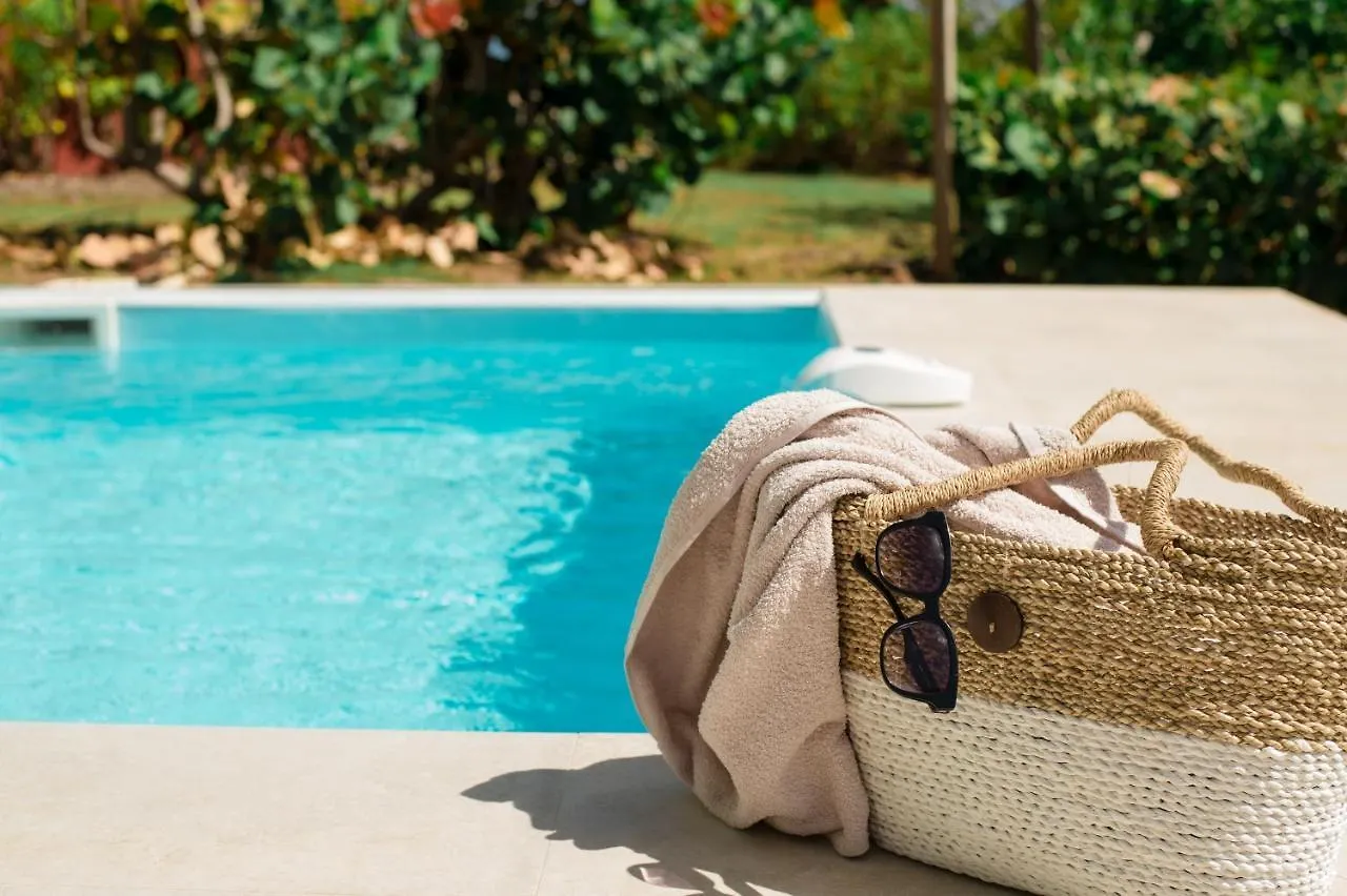 Suites Anagani Le Francois 0*,  Martinique
