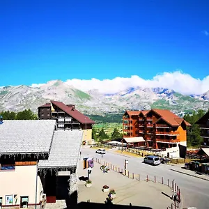 Les Monts Du Soleil, Appartement La Joue du Loup